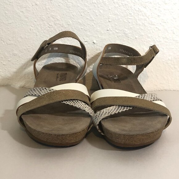 MUNRO Wedge Sandals Women's Size US8 Gold White Perfect Fit Mini - Picture 2 of 13